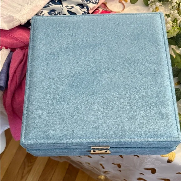 Light Blue Suede Jewelry Box - Picture 1 of 5